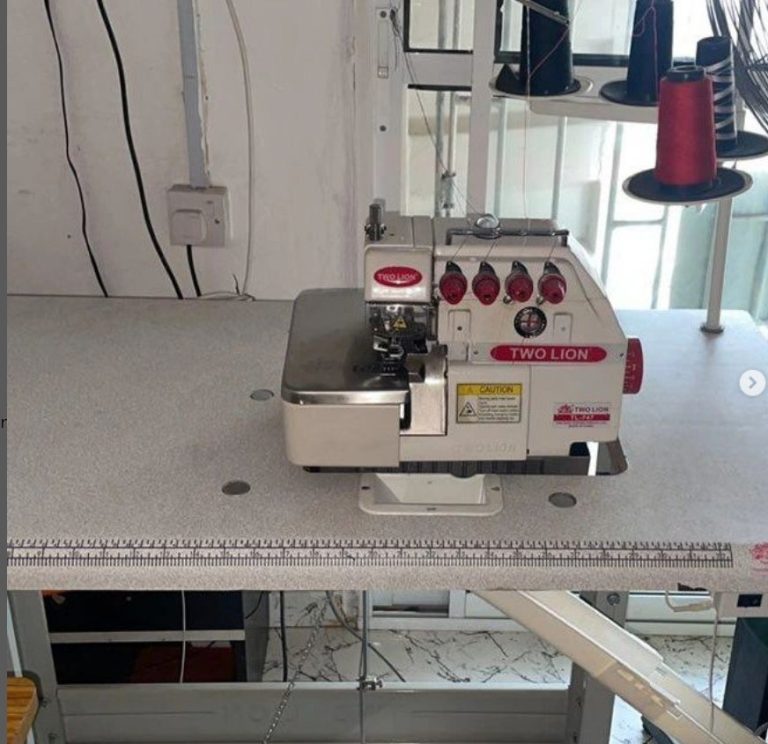 industrial-weaving-machine_1759402107